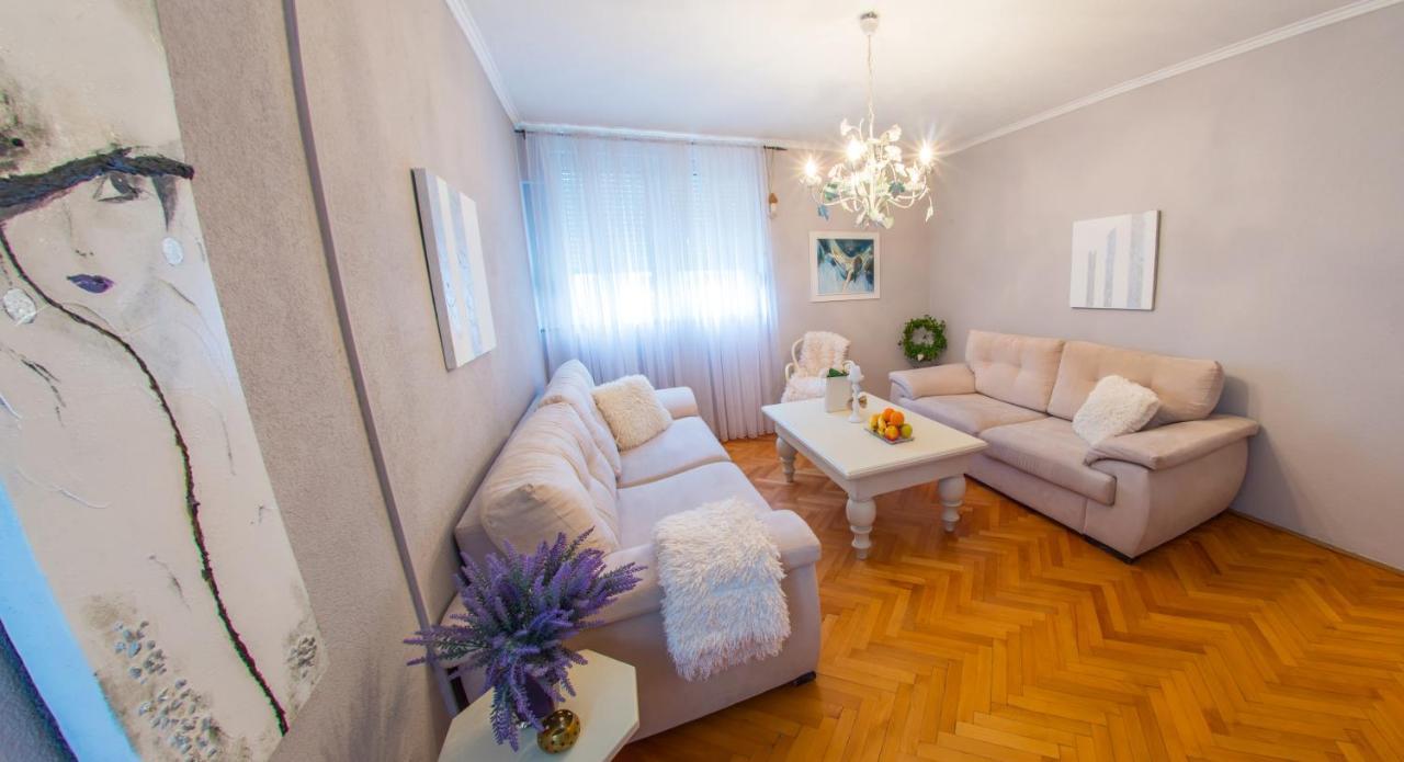 Luxe Living In Mostar Exterior photo