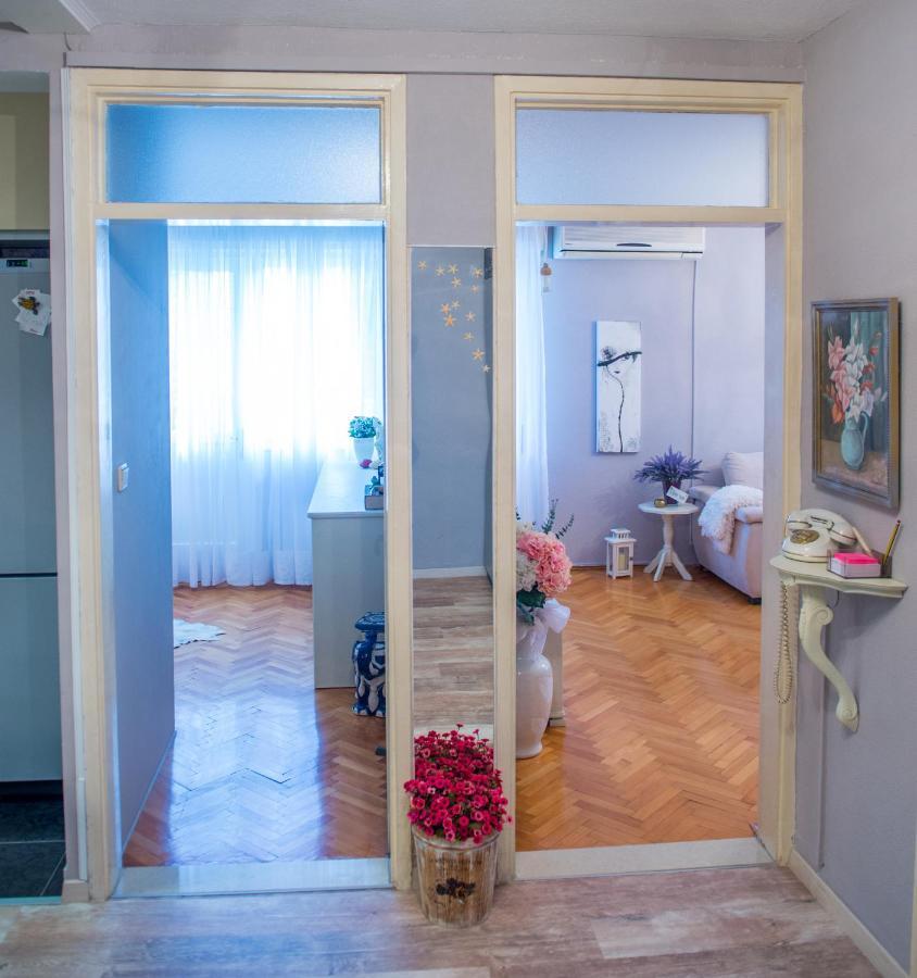 Luxe Living In Mostar Exterior photo